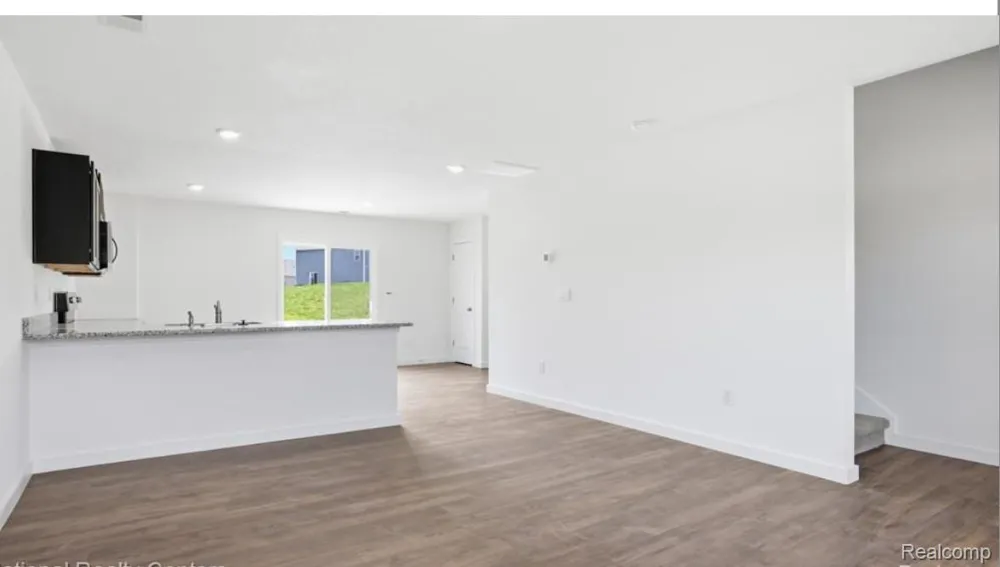 31 Oak Street Grand Blanc Charter Township, MI 48439