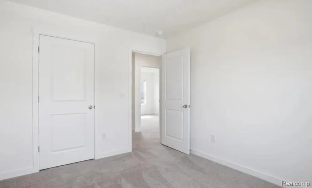 31 Oak Street Grand Blanc Charter Township, MI 48439