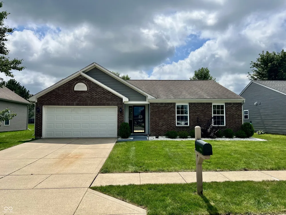 6815 W Odessa Way McCordsville, IN 46055