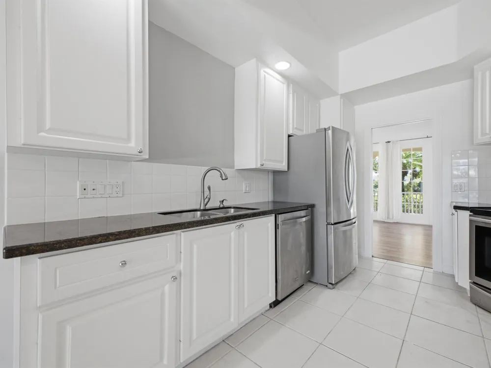 8033 KALIKO LANE Wellington, FL 33414