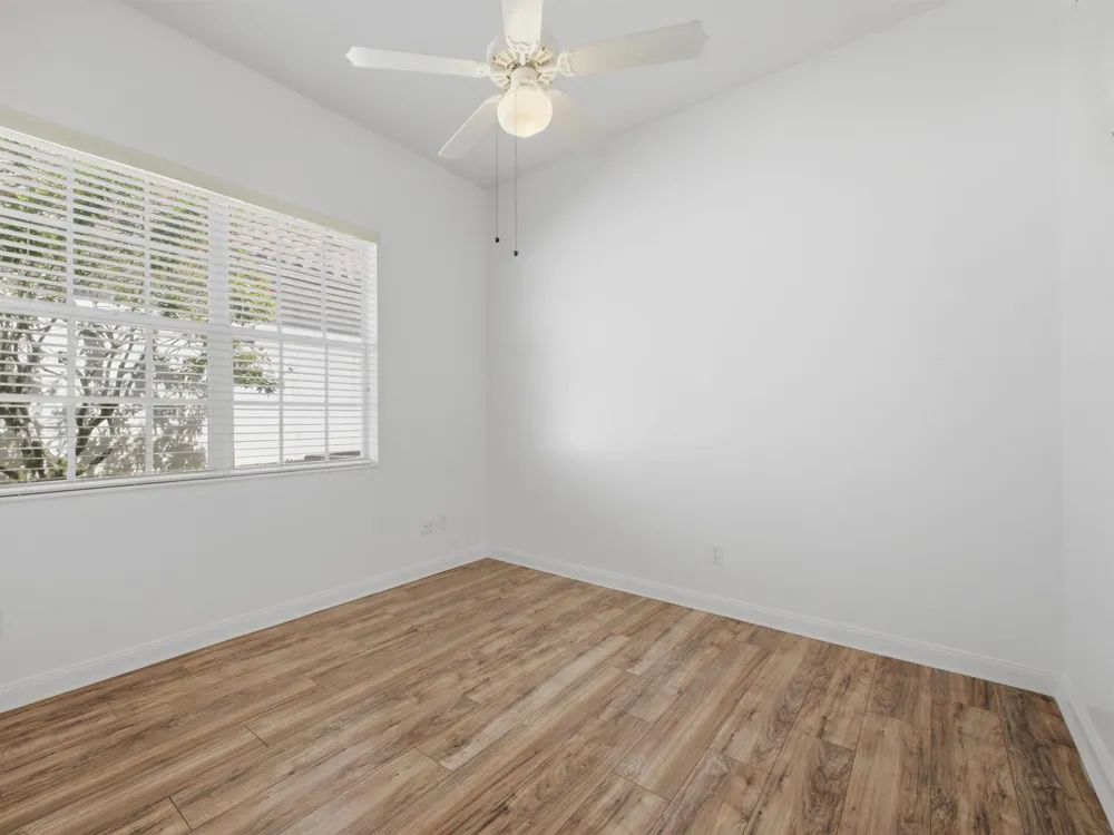 8033 KALIKO LANE Wellington, FL 33414