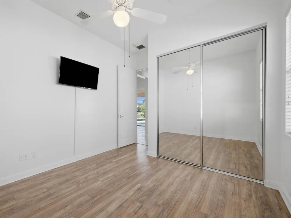 8033 KALIKO LANE Wellington, FL 33414