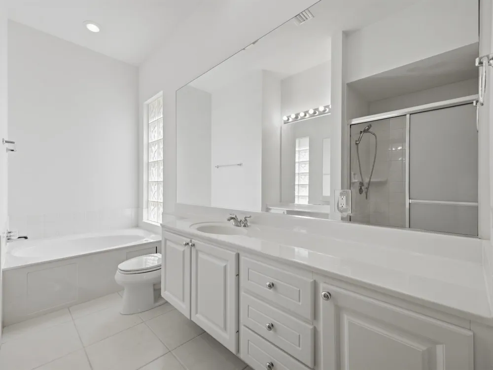 8033 KALIKO LANE Wellington, FL 33414
