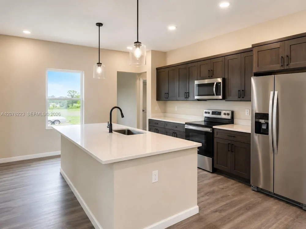 1109 KRAFT ST La Belle, FL 33935