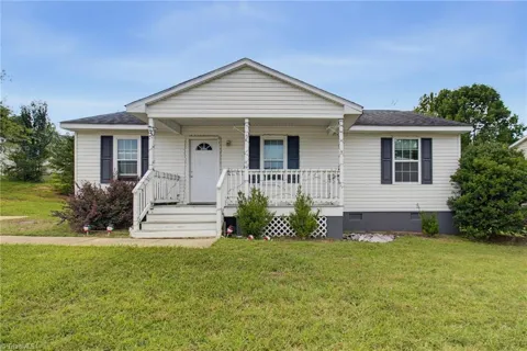 3 Dan Hughes Court