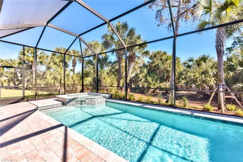 9280 Cormorant Drive