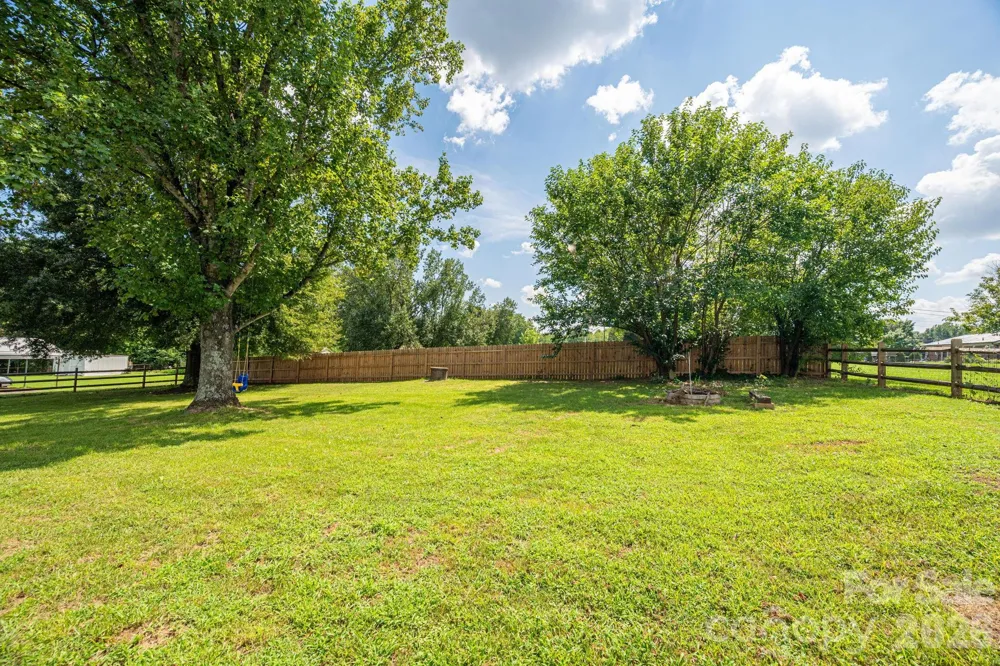 1718 Woolie Road Lincolnton, NC 28092