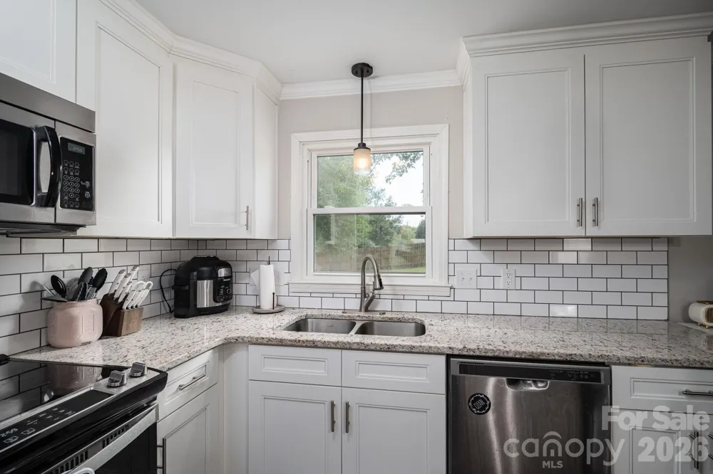 1718 Woolie Road Lincolnton, NC 28092
