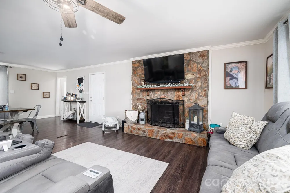 1718 Woolie Road Lincolnton, NC 28092