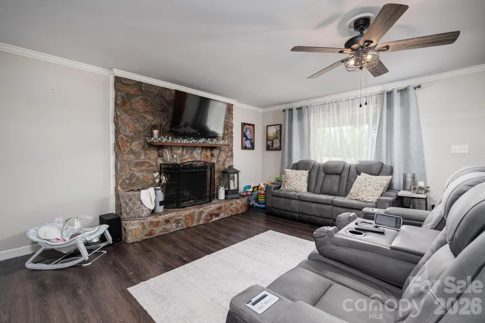 1718 Woolie Road Lincolnton, NC 28092