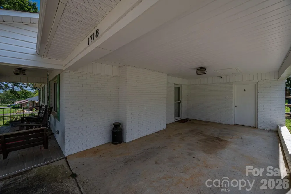 1718 Woolie Road Lincolnton, NC 28092