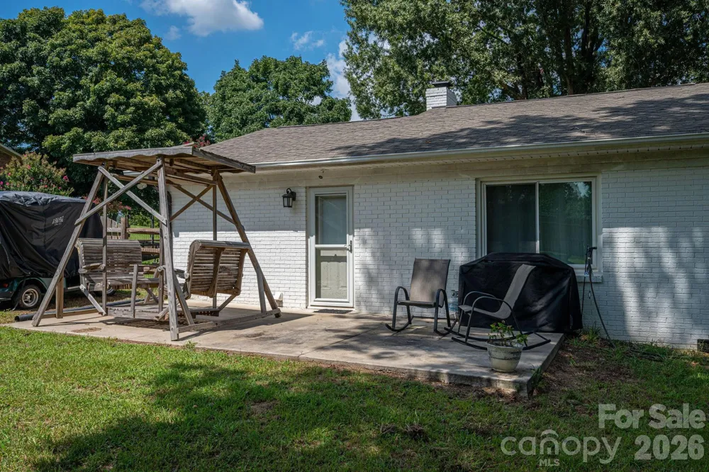 1718 Woolie Road Lincolnton, NC 28092