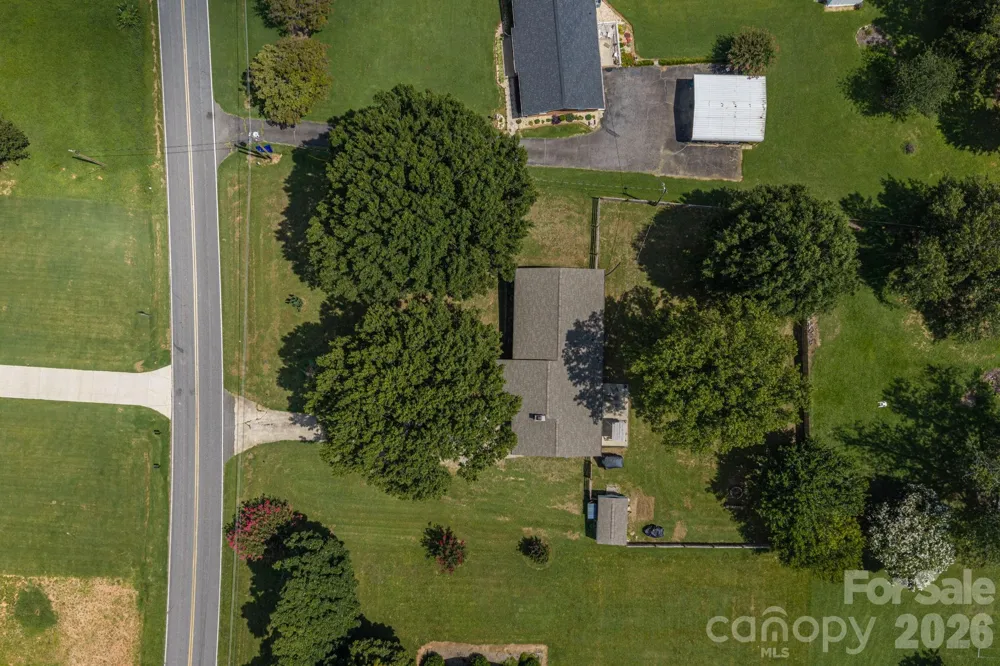1718 Woolie Road Lincolnton, NC 28092