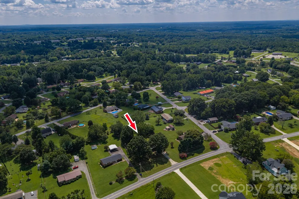 1718 Woolie Road Lincolnton, NC 28092