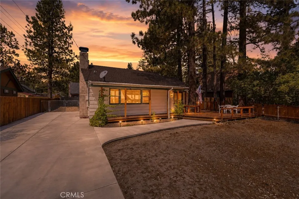 1029 Sierra Big Bear City, CA 92314