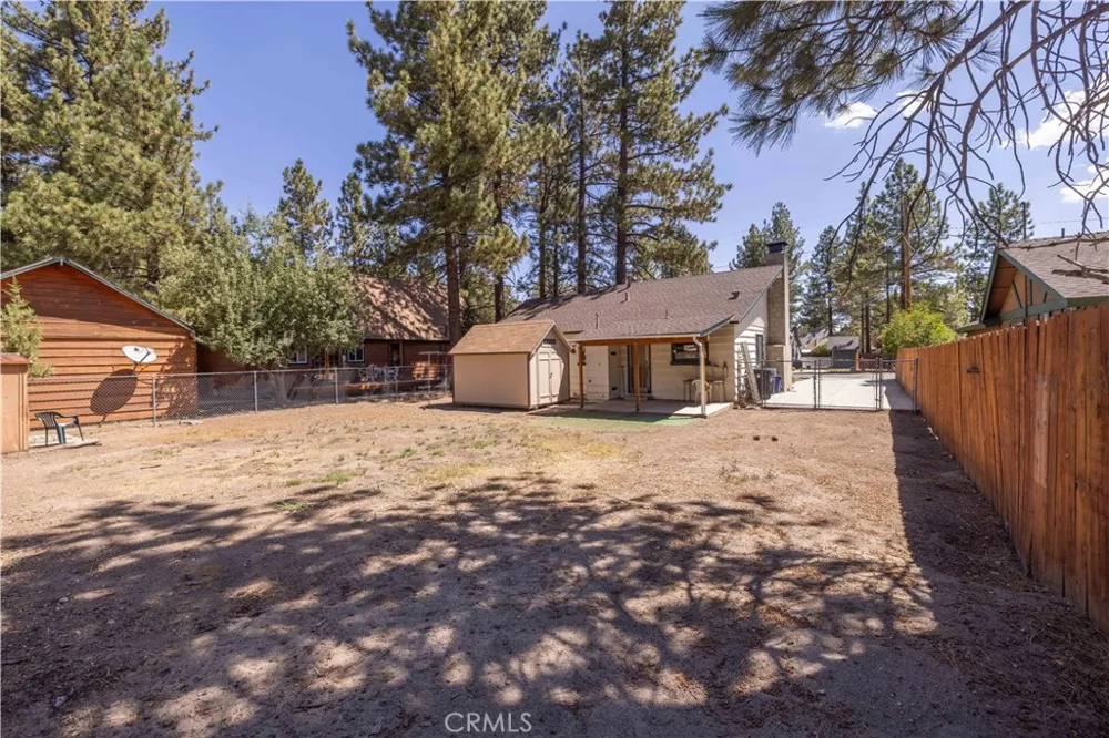 1029 Sierra Big Bear City, CA 92314