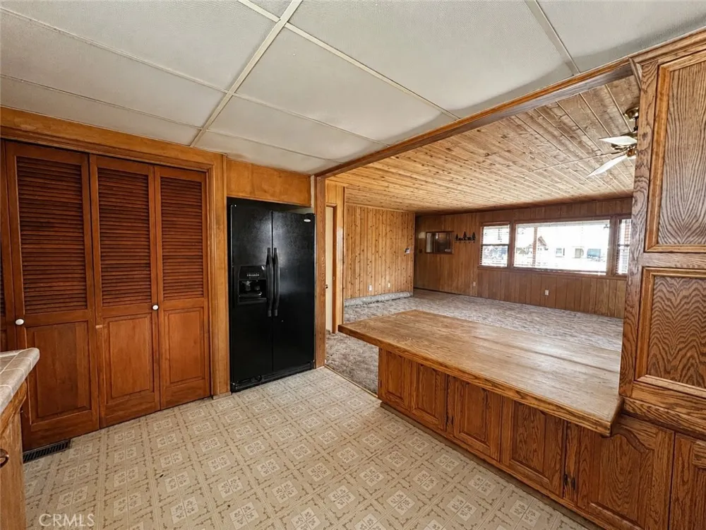 1029 Sierra Big Bear City, CA 92314