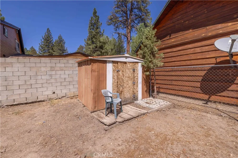1029 Sierra Big Bear City, CA 92314