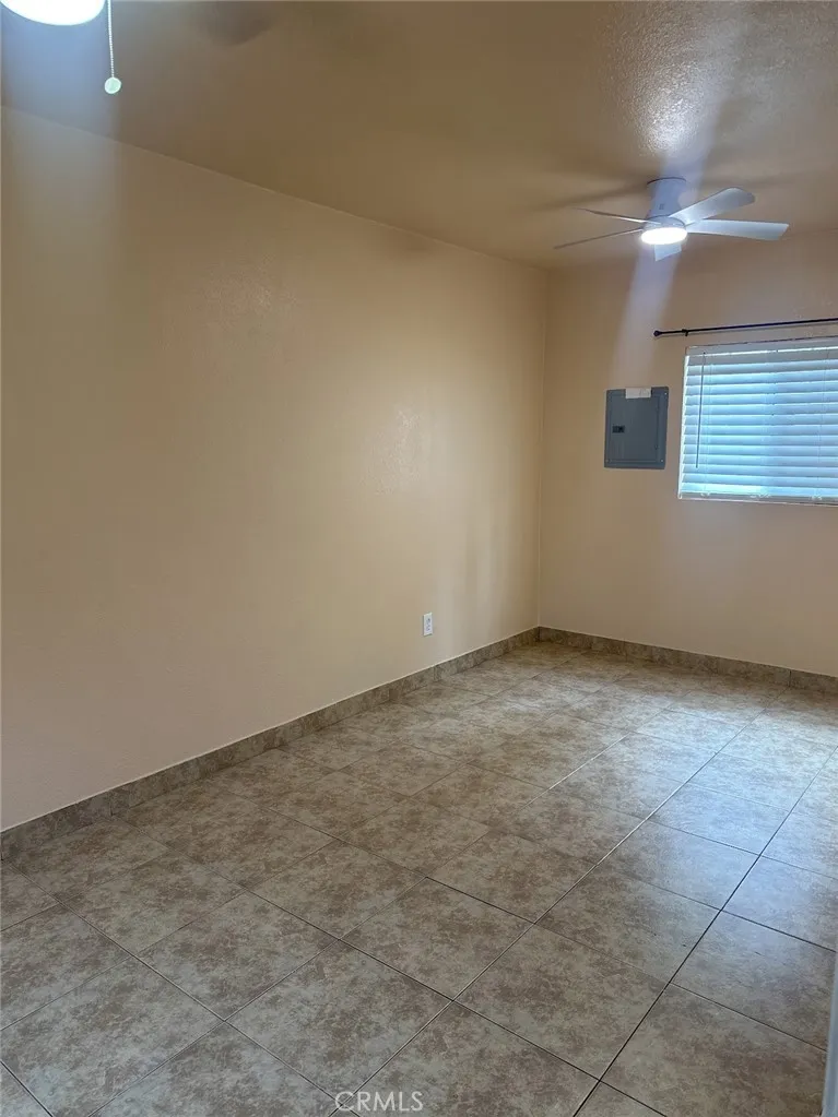 4956 Corral Banning, CA 92220