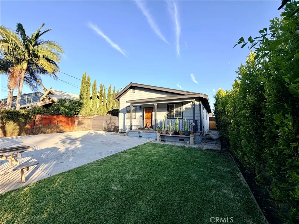 5622 Aldama Street Highland Park, CA 90042
