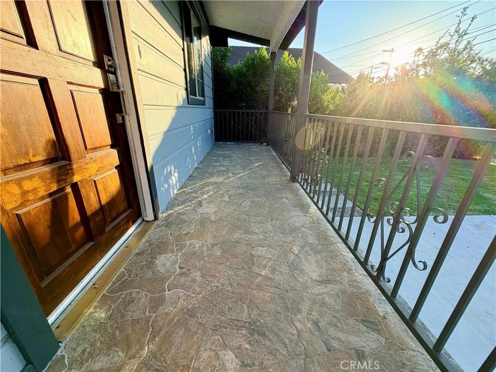 5622 Aldama Street Highland Park, CA 90042