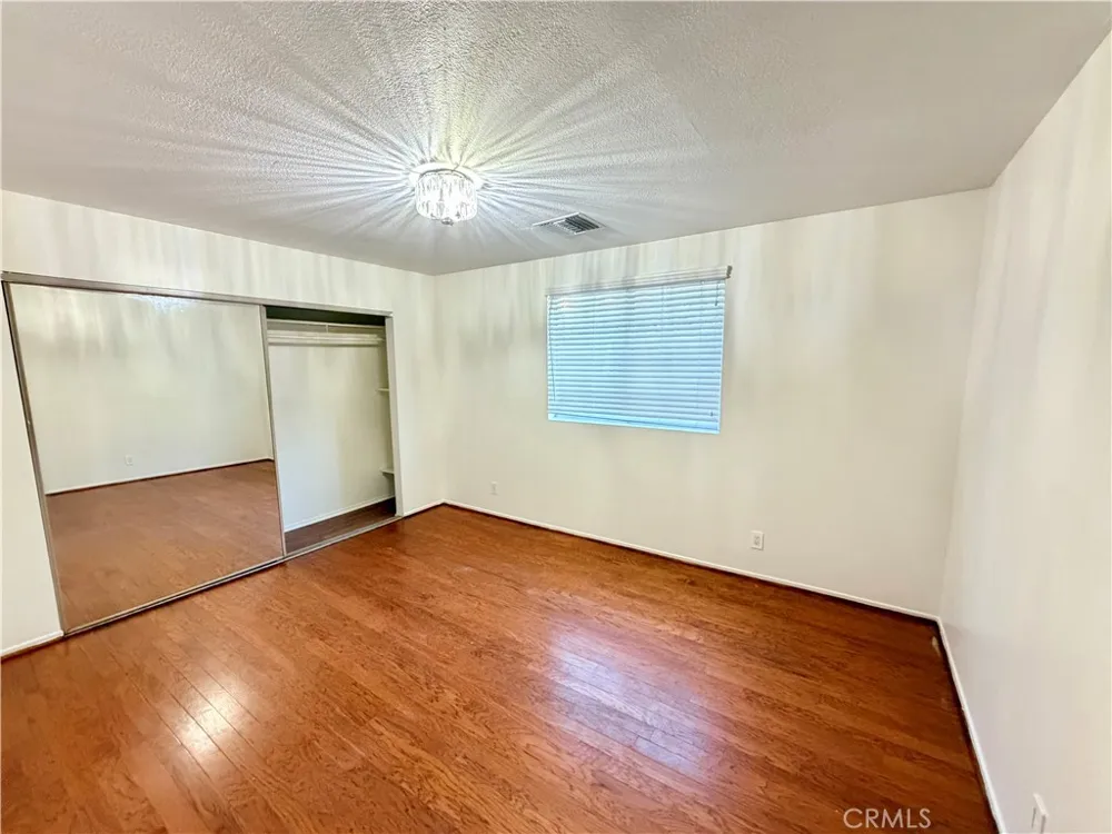 5622 Aldama Street Highland Park, CA 90042