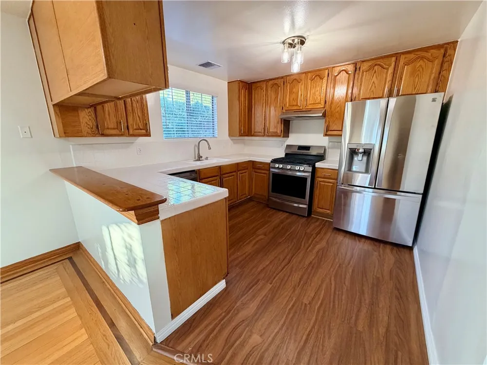 5622 Aldama Street Highland Park, CA 90042
