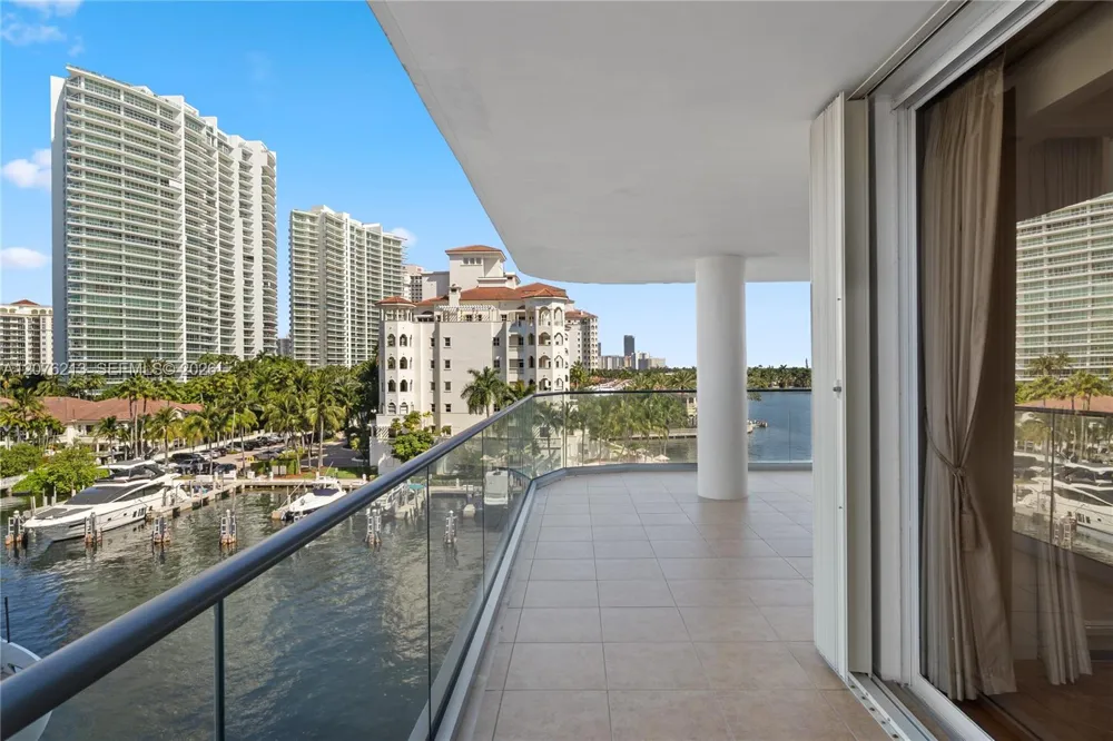 19707 Turnberry Way #6K Aventura, FL 33180