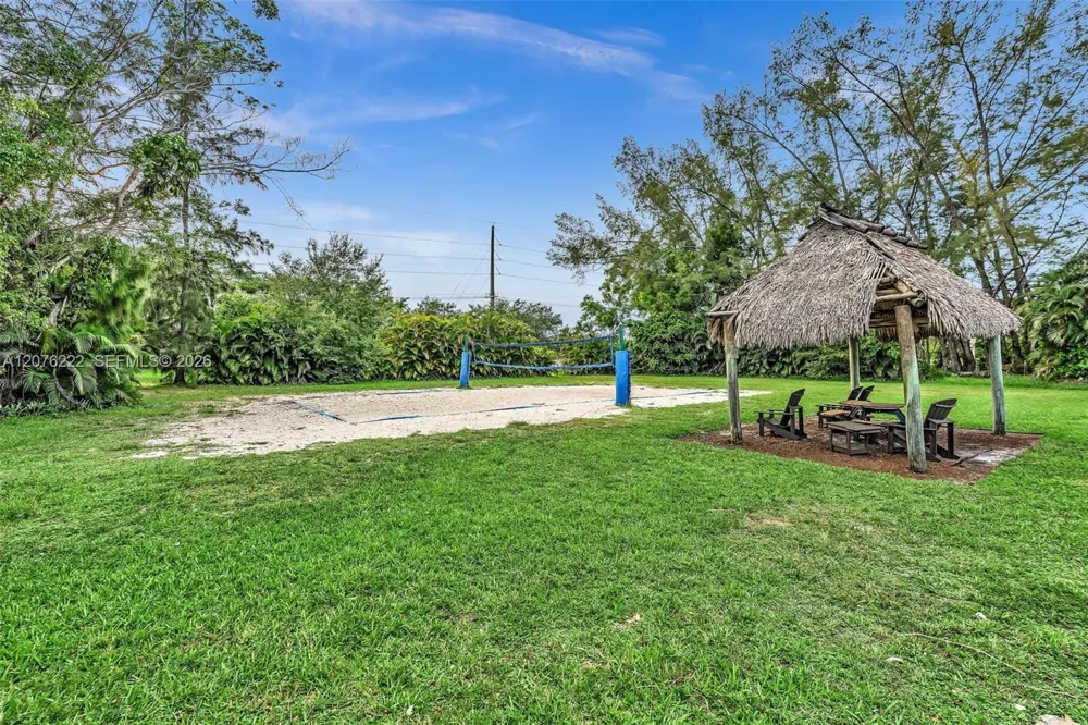 101 El Dorado Pkwy Plantation, FL 33317