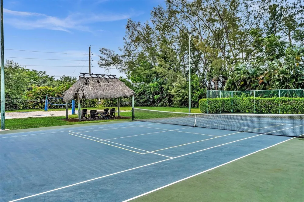 101 El Dorado Pkwy Plantation, FL 33317