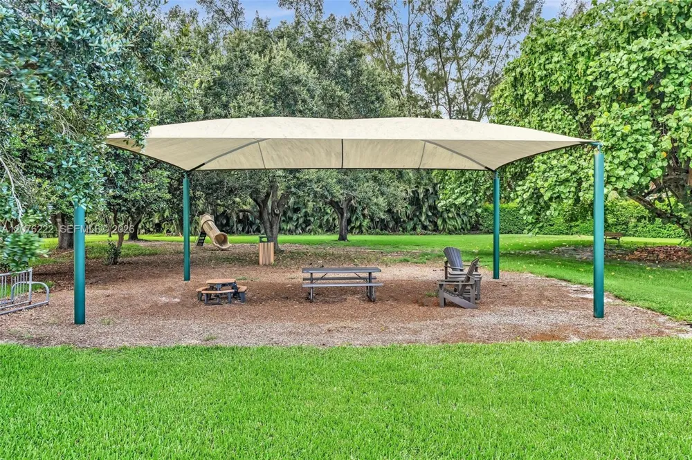 101 El Dorado Pkwy Plantation, FL 33317