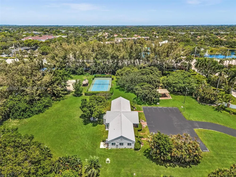 101 El Dorado Pkwy Plantation, FL 33317