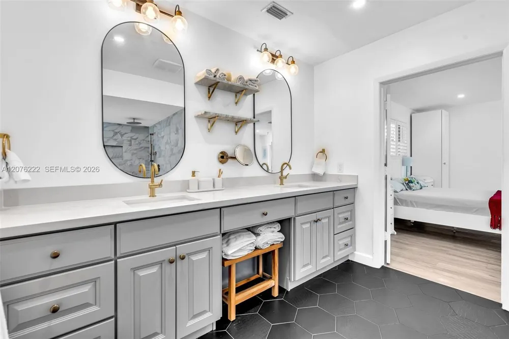 101 El Dorado Pkwy Plantation, FL 33317