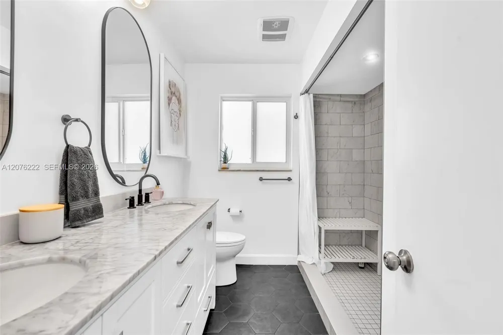 101 El Dorado Pkwy Plantation, FL 33317
