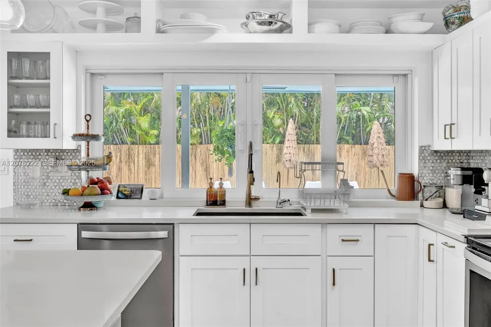 101 El Dorado Pkwy Plantation, FL 33317