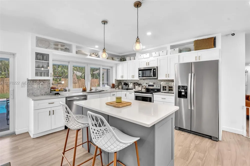 101 El Dorado Pkwy Plantation, FL 33317