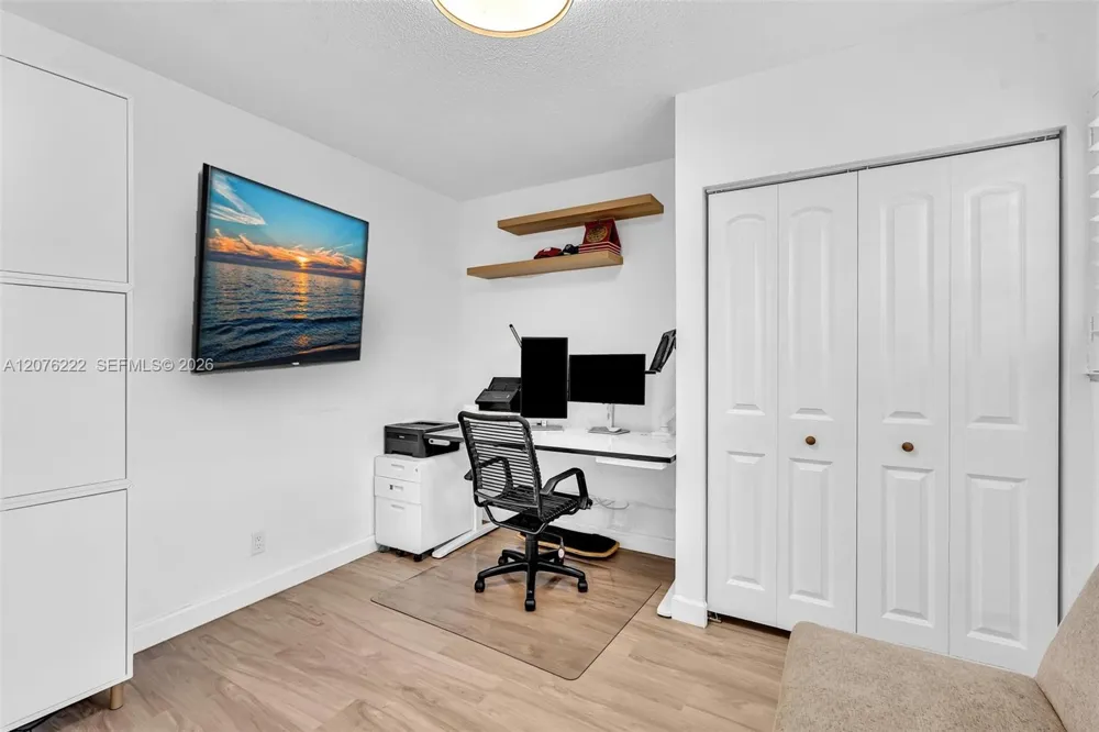 101 El Dorado Pkwy Plantation, FL 33317
