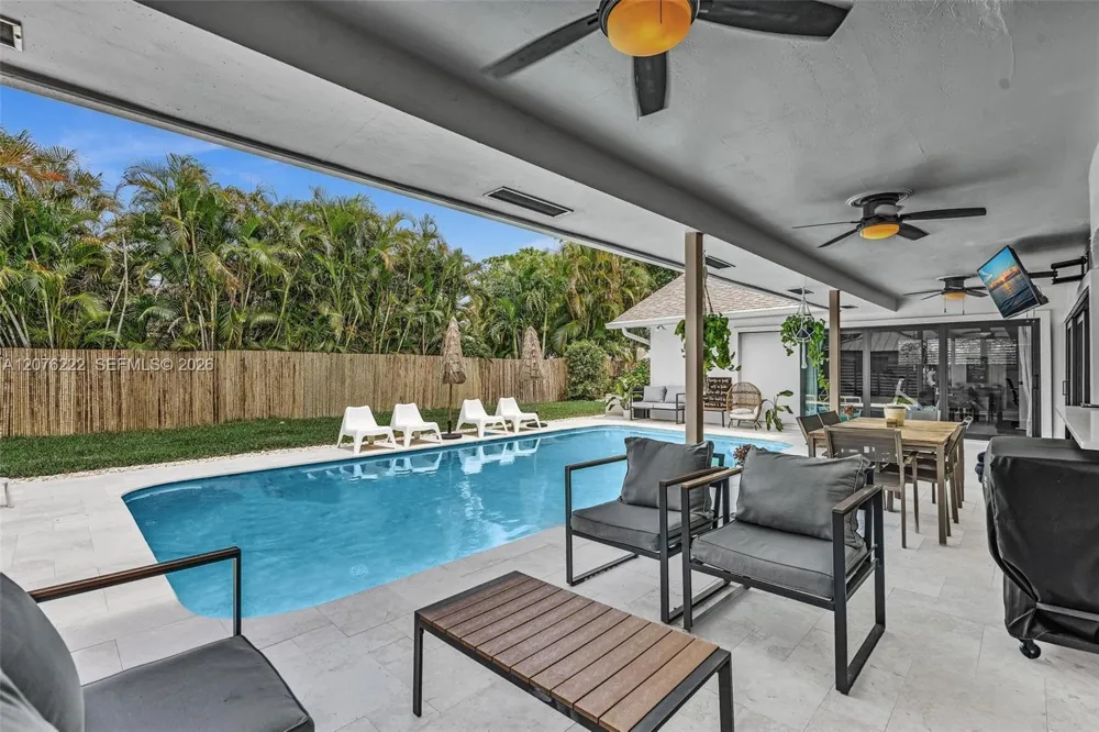 101 El Dorado Pkwy Plantation, FL 33317