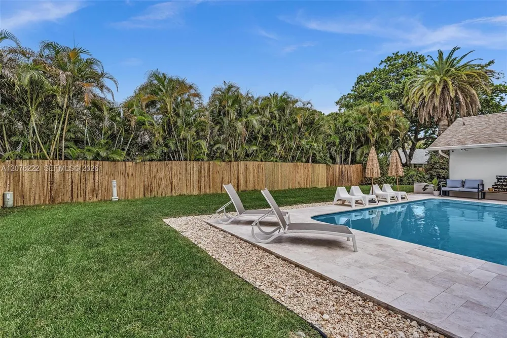 101 El Dorado Pkwy Plantation, FL 33317