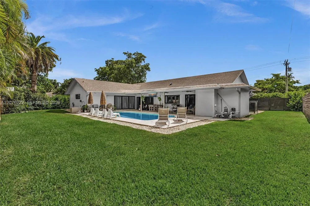 101 El Dorado Pkwy Plantation, FL 33317