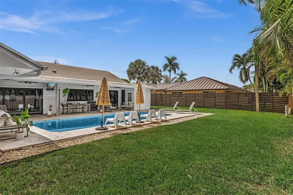 101 El Dorado Pkwy Plantation, FL 33317