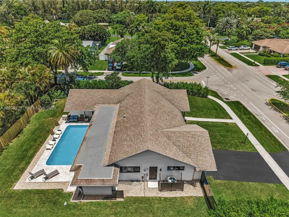 101 El Dorado Pkwy Plantation, FL 33317