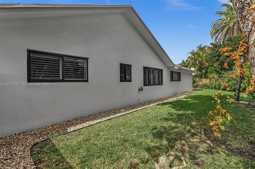 101 El Dorado Pkwy Plantation, FL 33317