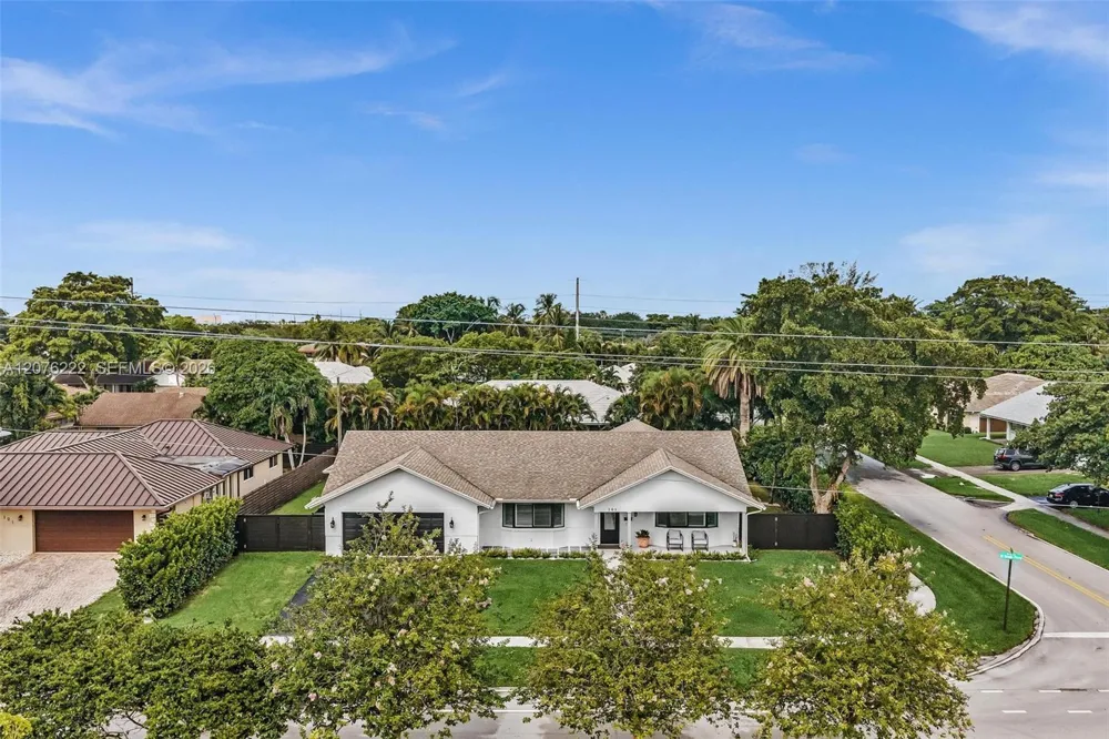 101 El Dorado Pkwy Plantation, FL 33317