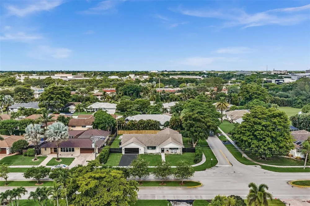 101 El Dorado Pkwy Plantation, FL 33317