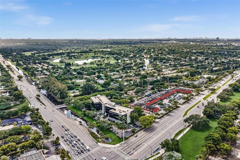 101 El Dorado Pkwy Plantation, FL 33317
