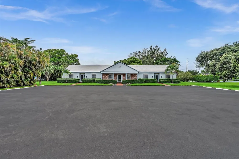 101 El Dorado Pkwy Plantation, FL 33317