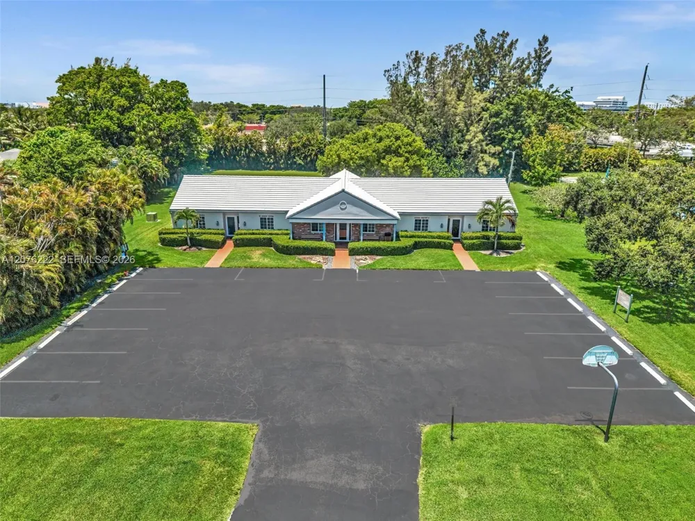 101 El Dorado Pkwy Plantation, FL 33317