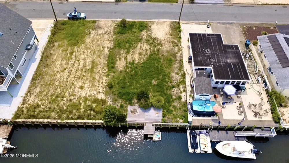 107 E Sail Drive Little Egg Harbor, NJ 08087