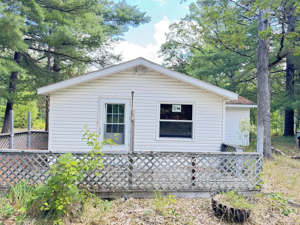8951 10th Avenue Merrill Township, MI 49309